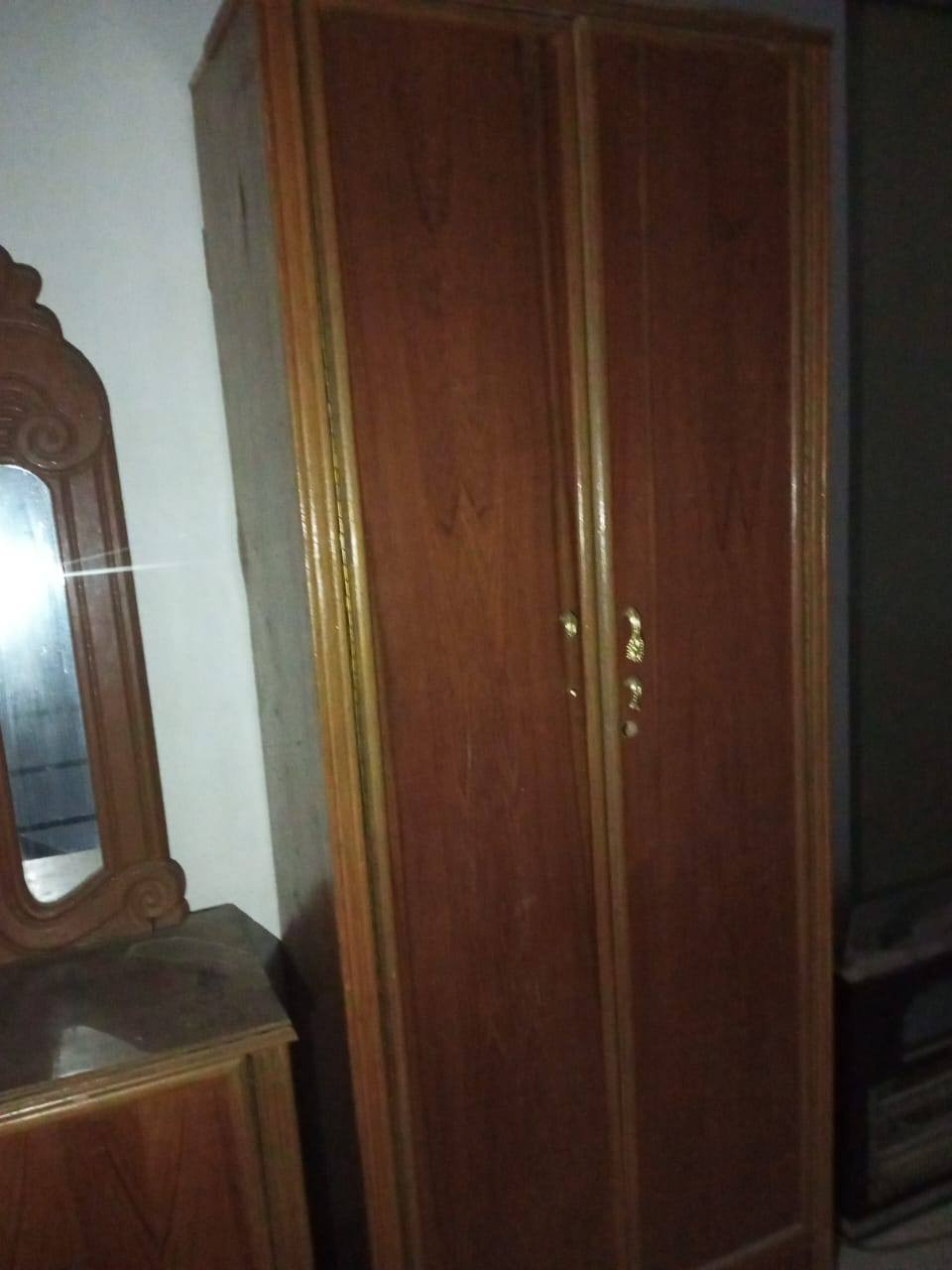 غرفة نوم هية وملحقاتهة ولدوشك مالتهة للبيع مكاني المسارة الولى سعرهن 250 وبيهة مجال


**إذا كنت صاحب هذا الإعلان وتريد حذفه لأي سبب، رجاءا أرسل رسالة إلى الدعم الفني**