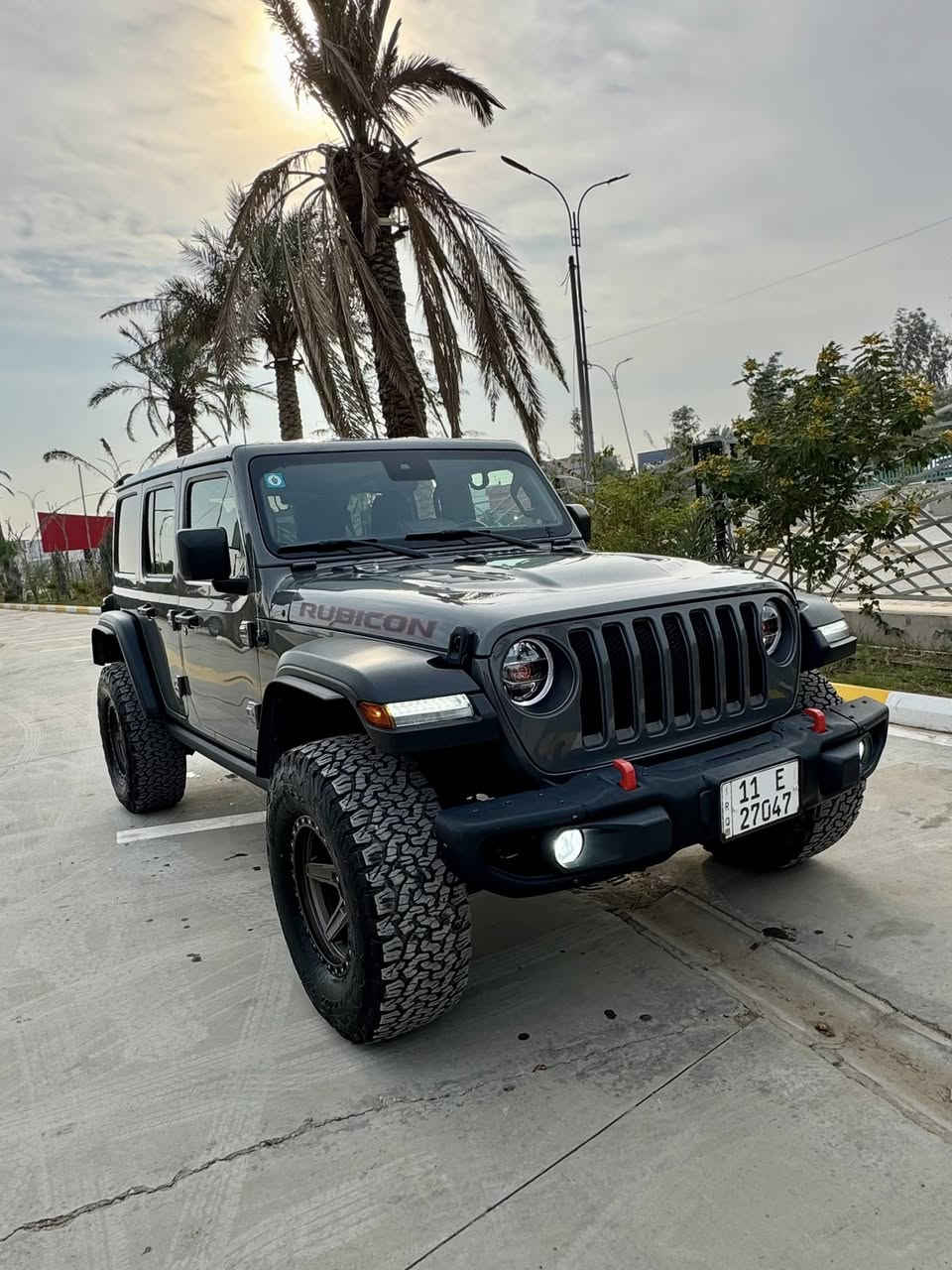 🧿عـــلـئ بــــركـــة الـــلـــه🧿
جيب رانكلر 2022 ريبكون x اعلى فئة رقم بغداد ماشيه 31 الف ميل
عليها ترفيعه موبر بلادي تطلع من شركه بهذا الارتفاع 2.5 انج ويل بيدلوك وتاير بي اف 35 انج سستم صوت الباين ودمام خلفي
اشاير وسكن لد ولايتات لد هيلكات وبك لايت لد نقط عمياء وراردات وحساس خلفي وكامرا
حامل سبير موبر يتحمل وزن وقياس تاير لحد 37 بلادي شاشه اكبر قياس 8.4 بلادي
قفل اكسل ماطور بالريبكون فقط يجي
دعاميه امامي ريبكون
داخل جلد اسود ومطعم  باحمر ودشبول وستيرن وباقي دواخل ومختوم ريبكون بنيد ودواخل ريبكون بلاد
كيجات ديجتل
لون اسمنتي
السياره موجوده  بديـالى وصور الحادث منزلها بدون صبغ فقط بارد يم بك لايت موضح بالصور السعر 35 الف للتواصل ***********
