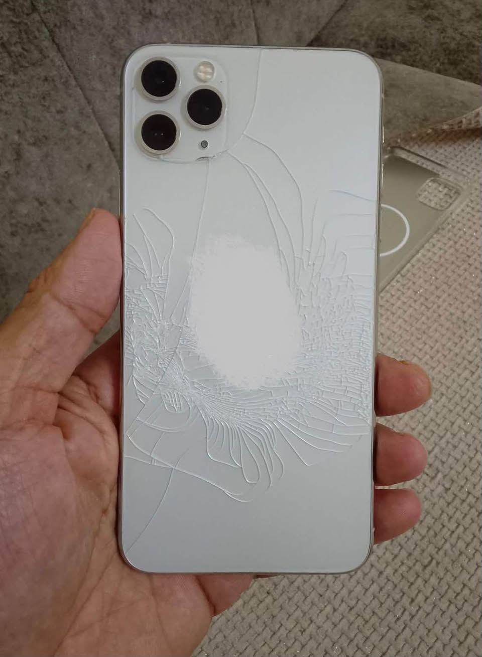 ١١ برو ماكس ٢٥٦. بطارية ٧٧ جهاز كله شغال ومكفول فقط بي فطور بالظهر والفيس ايدي وكف للمراوس بجهاز اندرويد مكاني بغداد بغداد, العراق


**إذا كنت صاحب هذا الإعلان وتريد حذفه لأي سبب، رجاءا أرسل رسالة إلى الدعم الفني**