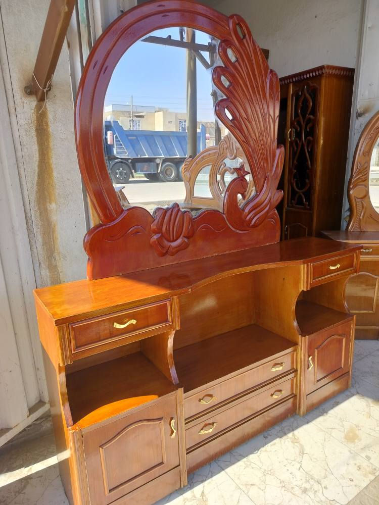 السلام عليكم
غرفة تزكام عراقي
كرسته قوية... كنتور قاطين
ملحقات كامله دون اي نقيصه
غرفة نضيفة جدا وحلوه
العنوان 
نهاوند الاربع سايدات
قرب طاقة الكهرباء
للاستفسار
***********
متواجد واتساب عمارة, ميسان
