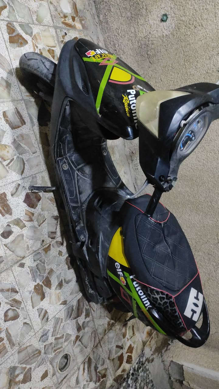 ماكس قجمه للبيع سعر 450 بيه مجال بصيط دراجه مكينته نضيفه بشكل سلف وهندر دراجه تفحصه وتاخذه نضيفه بشكل لحد يغني بل سعر ***********
