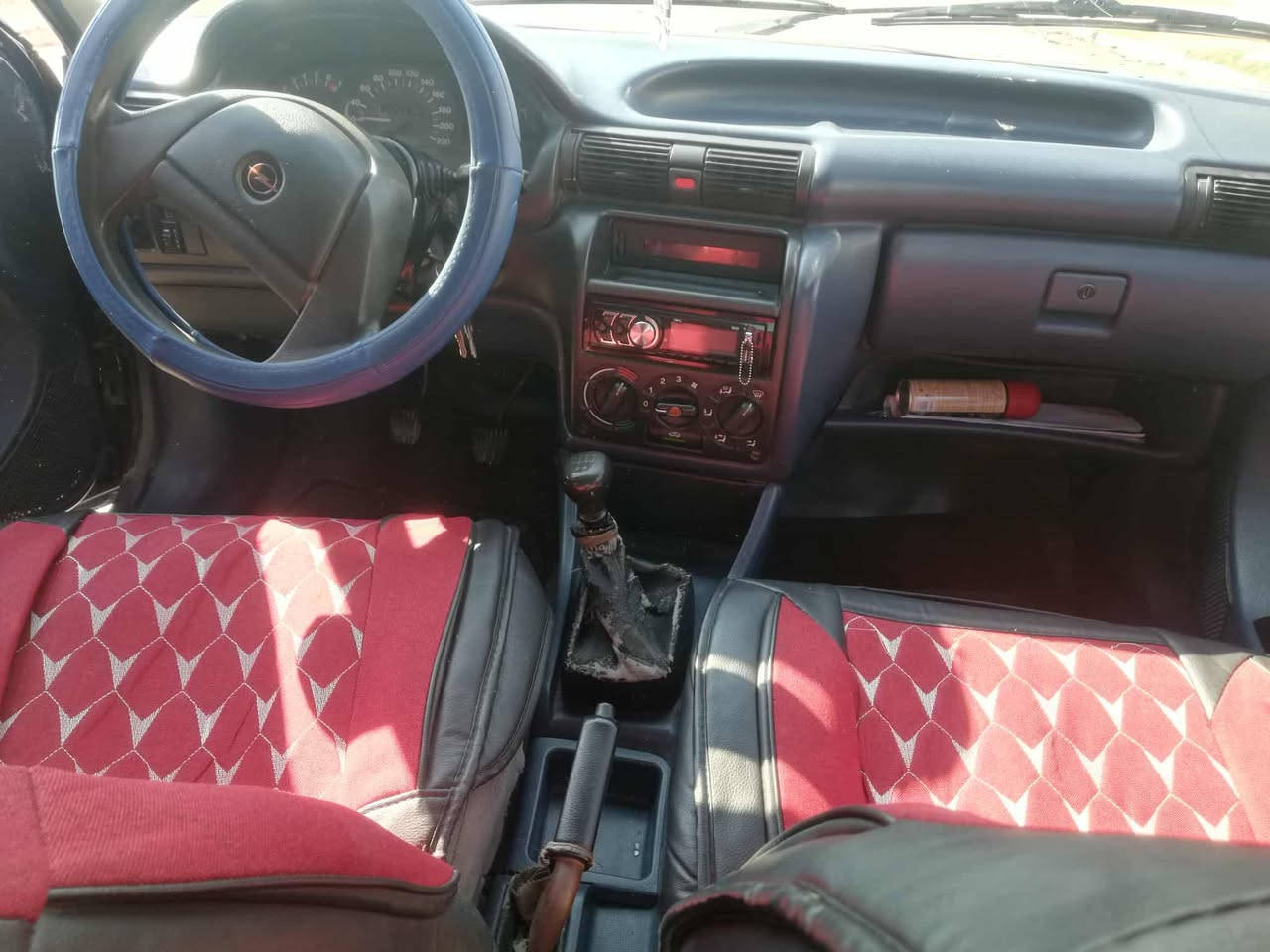 اوبل استره موديل 92 رقم بغداد ألماني احزام صبغ جمالية بدون سقف ودواخل كابون بانزين الشرعي من الموصل سعر 36 ورقة ، مكان سايدين اليرموك قرب جامع الريان متواجد على الهاتف فقط
***********
***********
