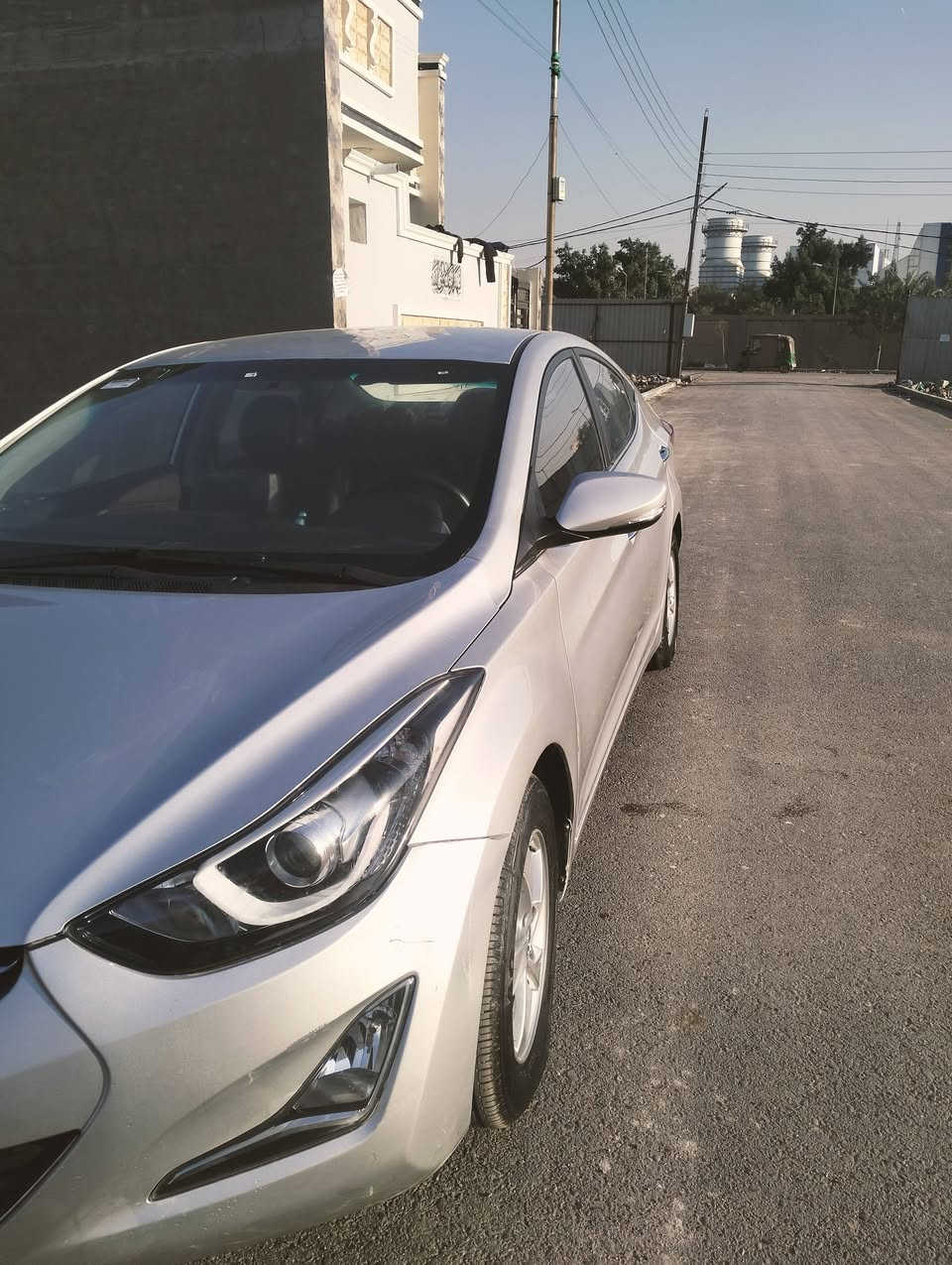 السلام عليكم افانتي ادوات بدون  رقم 2014 كامل مواصفات ماعدة فتحة مرايات شفط بطن اسود جلد  ماصدات لدات سيارة جديدة دخول جديد السعر 45 لا تعلق ولا تراسل اتصل وتدلل  *********** مكان بغداد
