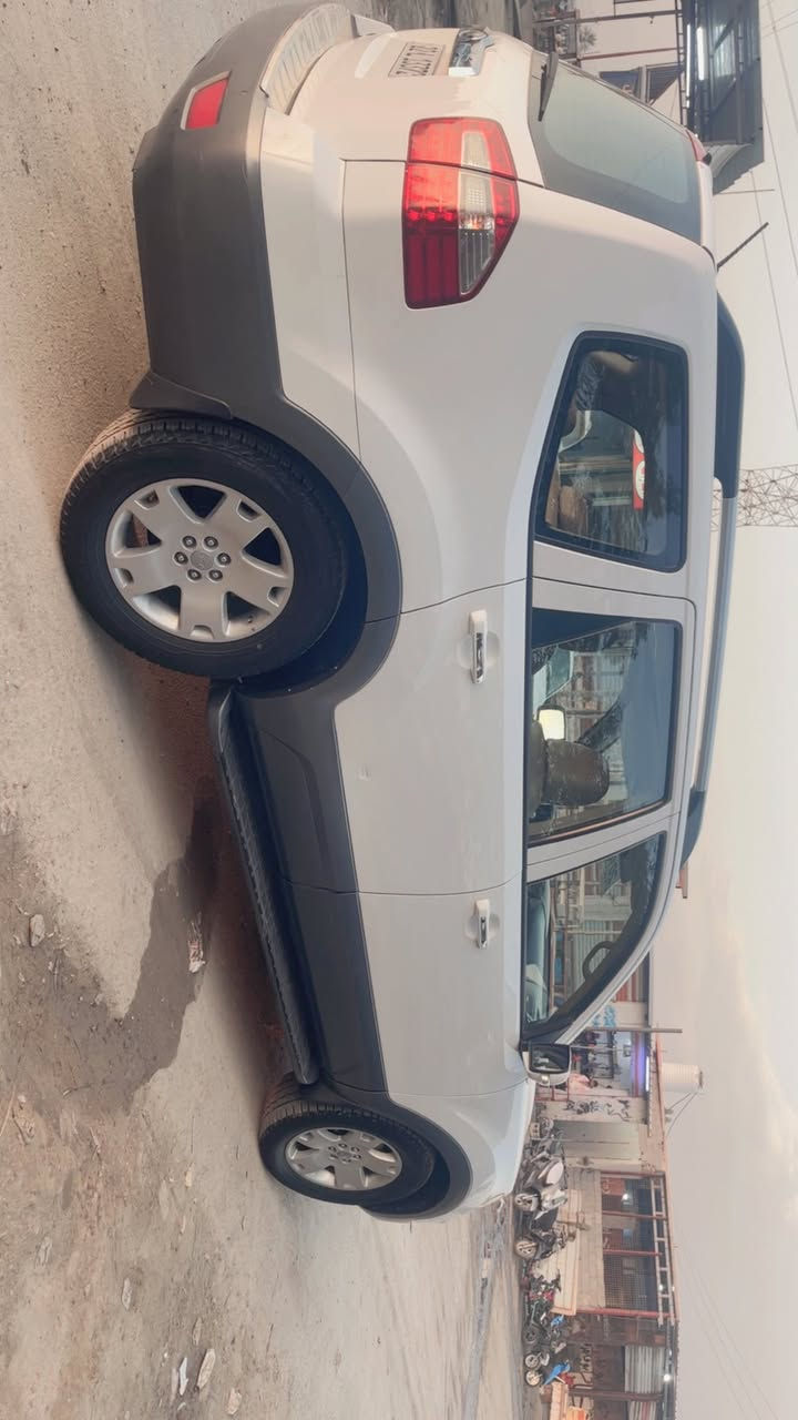 السلام عليكم
شبابنا الغالين 
للبيع او المراوس بشي اقل 
كيا موهافي خليجي
موديل 2014 رقم اربيل باسمي السنوية مكاني بغداد 
مكفولة كلهة من كلشي 
سيارة اعلى فئة بمواصفات الموهافي 
فول للاخير 
للاتصال ‭0786 741 8877‬ ابو انس
