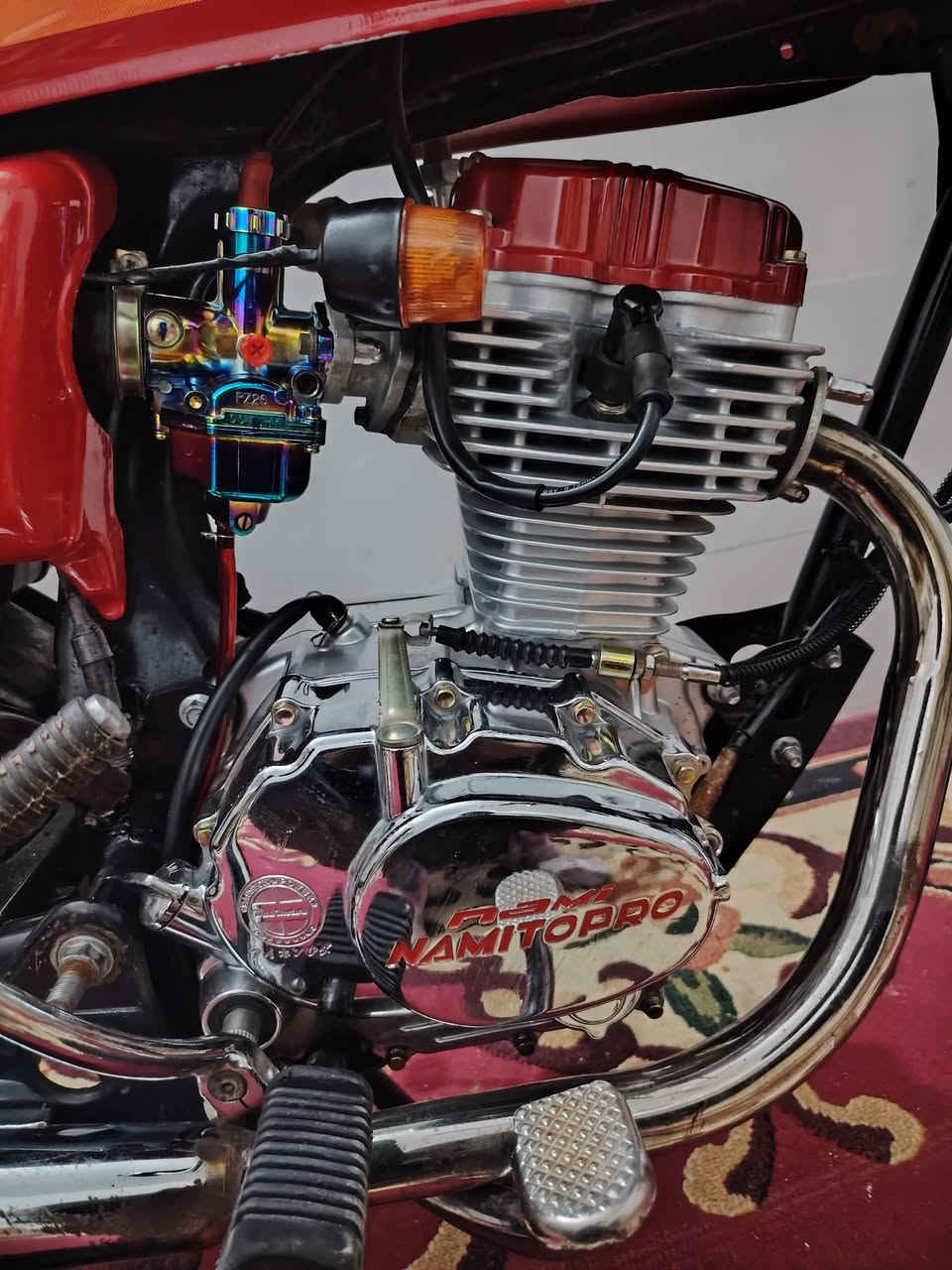 سلام عليكم مكينه تيربوو مراوس او بيع مبدل ولفات صارله شهرين من شاده 25قبق الماكنيت طك وبدلت فقط شعدك مراوس علق وانه راسلك***********
