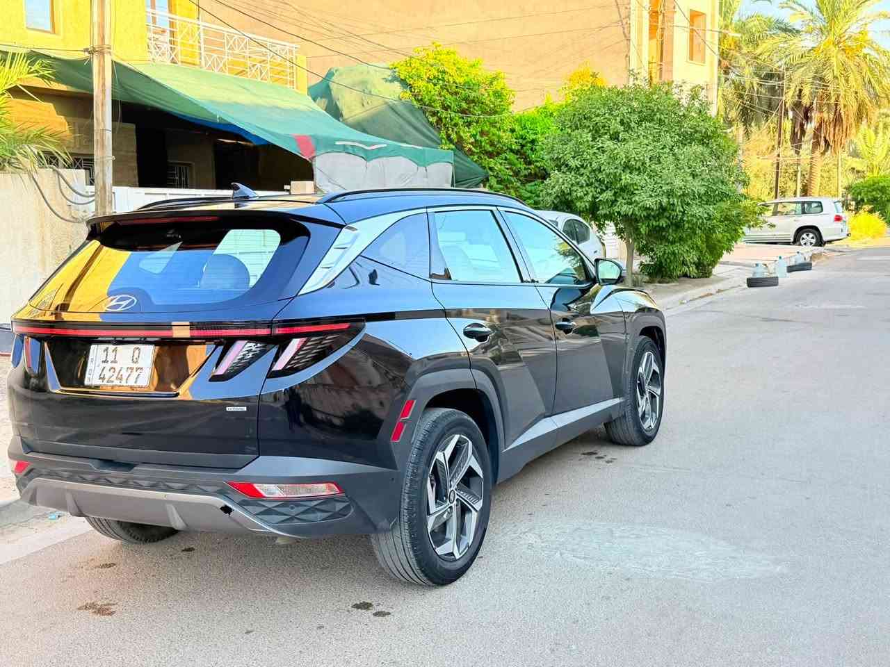 السلام عليكم
توسان موديل 2024 لمتدد اوتو بارك
مكينة 2500 للبيع فقط
حادث السياره تبديل بنيد مصبوغ وجاملغ امامي نفس اللون مبدل 
بدون ايرباك بدون دواخل 
اللون أسود 
ماشيه 48 كيلو 
المواصفات 
١- فتحة سقف بانوراما 
٢- حساسات امامي خلفي 
٣- كامره امامي + خلفي + جانبي 360
٤- اشاير بالمري 
٥- ترحيب ذاتي 
٦- صندوق كهرباء بصمة 
٧- كشنات جلد ابيض 
٨- شكنات امامي تدفئة تبريد 
٩- كشنات خلفي تدفئة 
١٠- شاشه 
١١- كيجات دجيتل كامره 
١٢- ستيرن تدفئة 
١٣- مانع تزحلق
١٤- اوتو هولد 
١٥- سايد بريك بصمه 
١٦- كير دكم 
١٧- رادار امامي + خلفي + جانبي 
١٨- توقف ذاتي 
١٩- تحديد مسار
٢٠- شفتات ستيرن 
٢١- فول تحكم ستيرن +كروز سرعه
٢٢- شحن واير ليس
٢٣- نارة داخلية اللوان متغيره 
٢٤- اوتو بارك تقدم وترجع بريمونت 
٢٥- تشغيل عن بعد 
٢٦- بصمة تشغيل + بصمة دخول
٢٧- تشغيل عن بعد
٢٨- اوتو ستوب
السعر ٢٣٠ وبي مجال 
مكاني بغداد حي الجامعة 
***********
السياره فوول مواصفات لمتدد اعلى مواصفات
