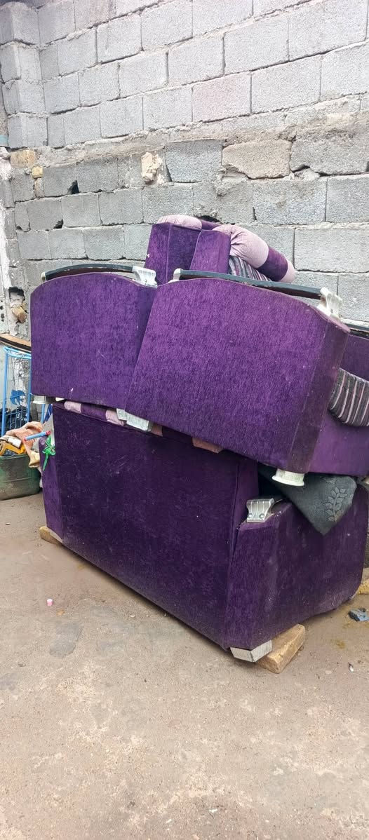 تخم مستخدم لبيع عدد خمس قطع 
سعر ٩٠


**إذا كنت صاحب هذا الإعلان وتريد حذفه لأي سبب، رجاءا أرسل رسالة إلى الدعم الفني**