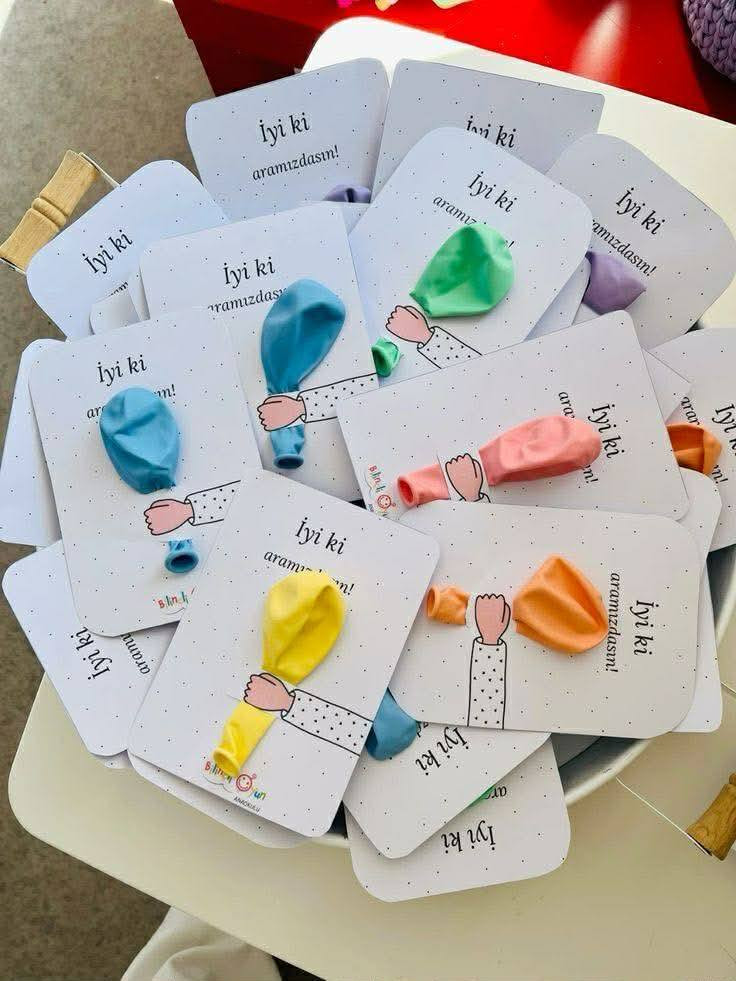 ئامانەش کۆمەلێ دیزاینی ئامادەکاری نەستەلە و دیاری بۆ جەژن 
ئێوەش دەتوانن داوای بکەن لەسەر خواستی خۆتان  بەکەمترین نرخ و زوترین کات بۆتان ئامادە دەکەین
🚗گەیاندنمان هەیە بۆسەرجەم شارو شارۆچکەکانی کوردستان و عێراق
لەگەڵ Lavin Desiign  ڕۆژەکانتان ڕازاوە تربکەن


**إذا كنت صاحب هذا الإعلان وتريد حذفه لأي سبب، رجاءا أرسل رسالة إلى الدعم الفني**