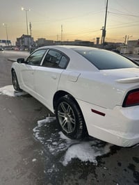 موديل ٢٠١١ • قطعتين صبغ • ويل خليجي اصلي