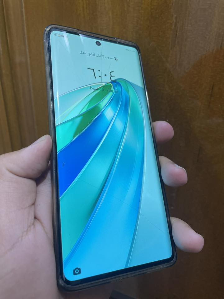 سلام عليكم 
هونر اكس 9a.5G
256ذاكره 
بطاريه5000
ملحقات ماويه 
بدل شاشه بي كسر 
بصمه اصبع وفلاش متوقف 
مكفول من العطل 
سعر ١٣٠ وبي مجال 
دبل خط
المكان كوت انوار الصدر 
بي وتساب ***********
‭٠٧٨٨ ٧٧٢ ٥٩٢٠‬رقم
