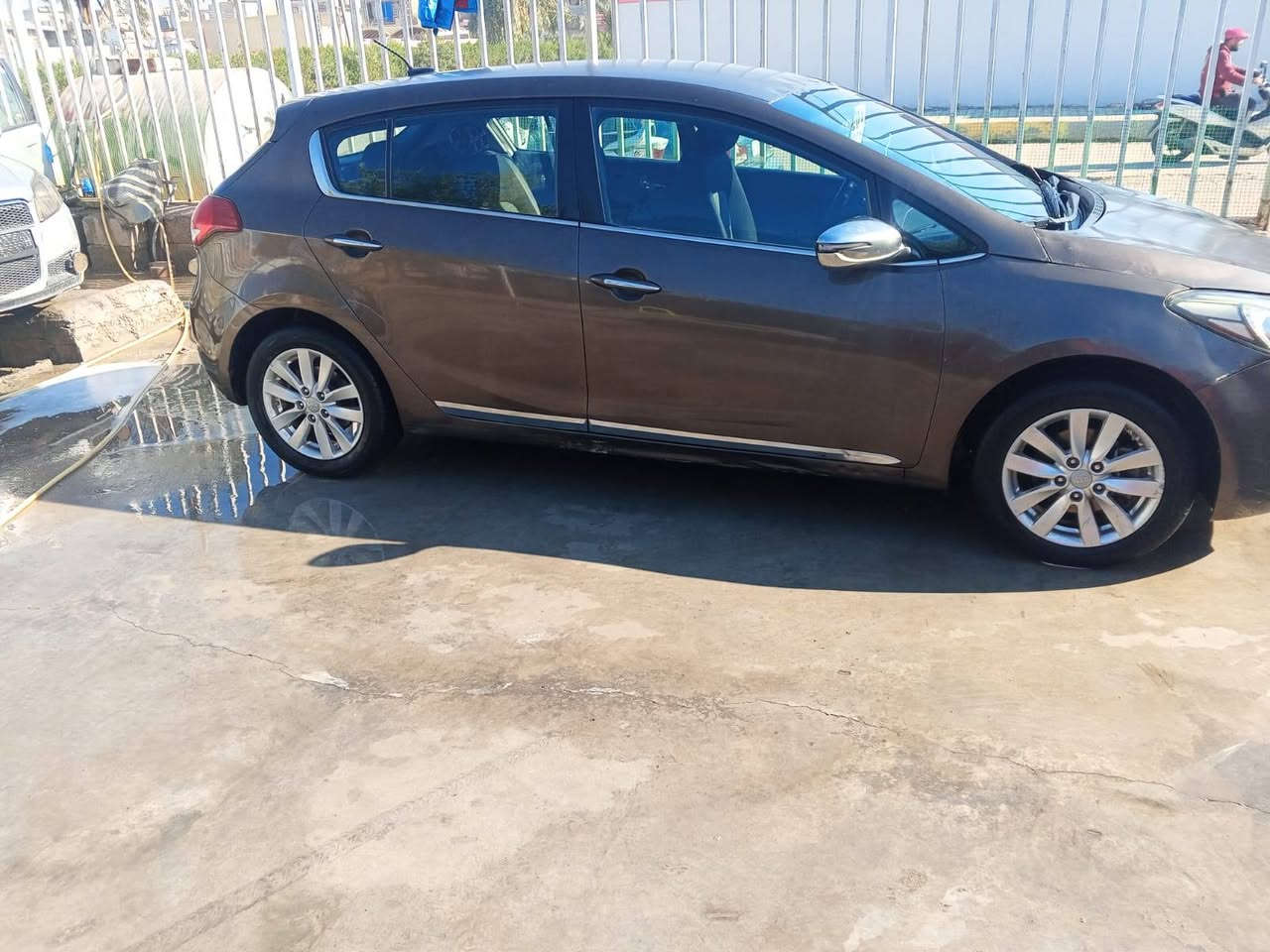 فورتي ٢٠١٤ وارد أمريكي هاج باك رقم ديالى السعر ٩٠ وبيها مجال قليل السونار مرفق العنوان ديالى بعقوبه التحرير هذا رقمي ***********
