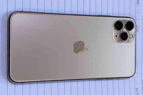 السلام عليكم 
للبيع 11برو ماكس ذاكره 256G مبدل شاشه اصليه وكاله وبيها فطر بسيط ممأثر ع ايشي فيس ايدي يحتاج برمجه جهاز نضيف كلش استخدام شخصي مكفول من ايشي بطاريه 73بدون صرف شرط تفحص 

السعر 270بي مجال مكاني ديالى جلولاء شراي يتصل  (((توصيل ماعندي)))***********
