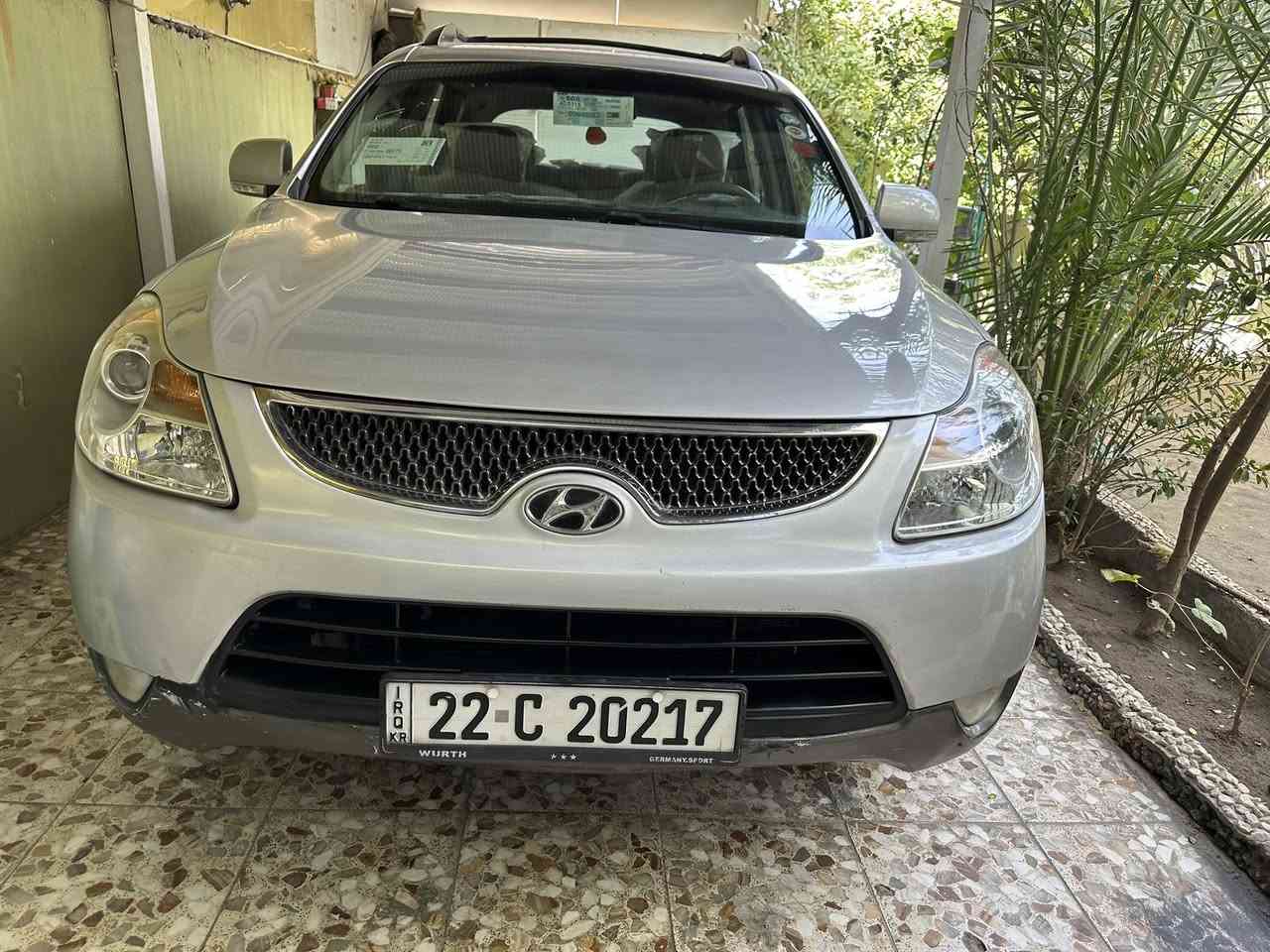 سياره فيراكروز 2008 فول مواصفات كفاله من الضربه بيها جرد بالبنيد ورشينه البنيد والجاملغات صبغ للجمالية السياره بدون ضربه حداديه وكير ومكينه وتخم تاير كله جديد رقم اربيل جديد 
للاستفسار ومعرفه السعر اتصل ع هذا الرقم ***********
