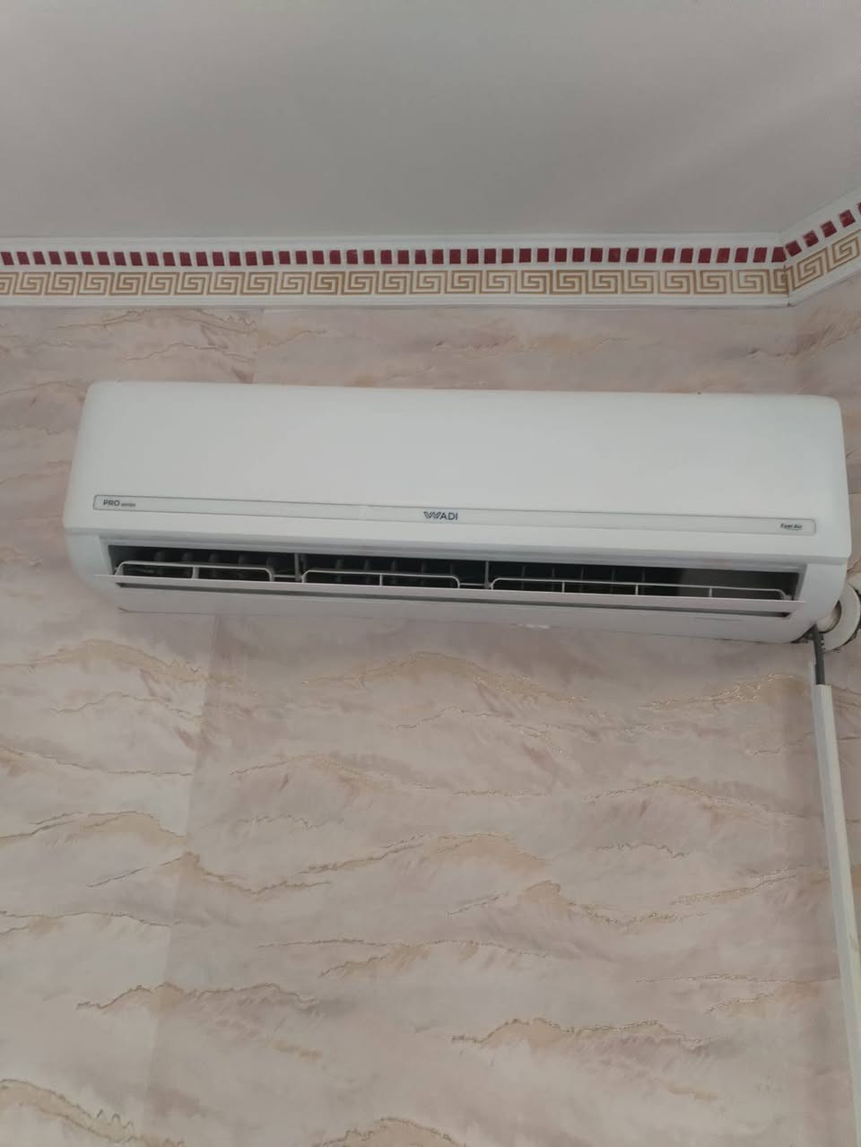 سبلت نوع برو ماكس طنين مستخدم فتره قصيره جدا السعر ٦٥٠ العنوان رمادي جزيرة  للإستفسار الاتصال على هاذه الرقم ‏‪***********‬‏
