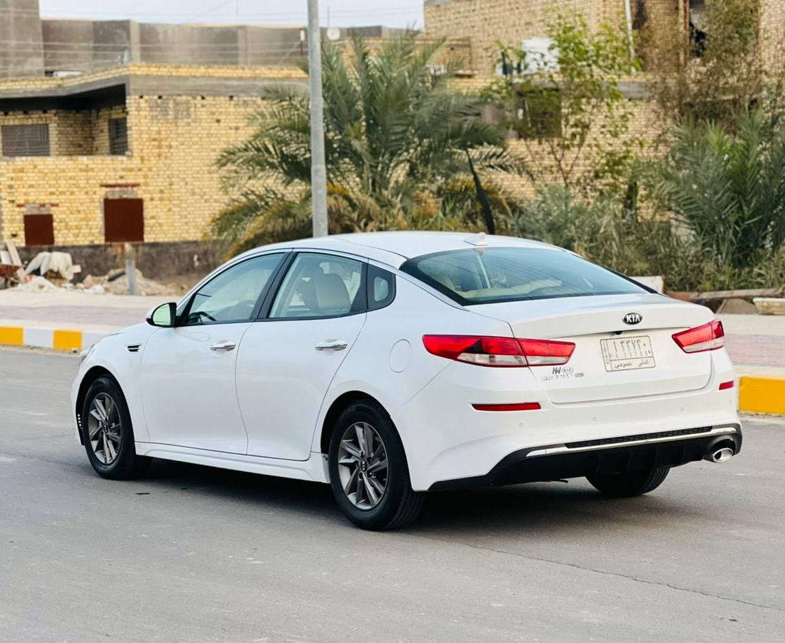 السلام عليكم
كيه وابتيما 2020 وارد أمريكي حاثها تبديل جاملغ فقط بدون دواخل  والباقي ليبل واحد  رقم مثنى معوقين وكاله عامه للمشتري  مكينه 2400 شرط مامفتوحه  كير حداديه تبريد تدفئه كهرباء دواخل كلشي بلادي على وضع الشركه 💯 استخدام نازك ماشيه (80) مواصفات نص فول المعروفه
شاشه + كامره دواره
فول تحكمات ستيرن 
رادرا جانبي 
رادار امامي  وخلفي
حساسات خلفي 
تحديد مسار 
توقف ذاتي  مانع تصدام
اشاره بالمرايه 
نقطه عمياء شاشة عطلات
ويل كب أصلي 
كروز سرعه ثلاثة انظمة قياده سبورت وايكو. وعادي
سستم صوت مضخم 
لايت حاجب
نظام ايكو +مانع نزلاق
توقف عن بعد
حجر صالنه موجود جاهزه على اخر حبايه
العنوان الناصريه مركز السعر 143وببه مجال بسيط
***********
***********
