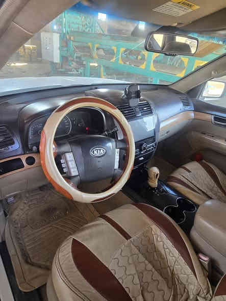 السلام عليكم ورحمة الله وبركاته 
مهافي للبيع موديل ١٢
٦سلندر مكينه ٣٨٠٠
باسمي 
مكفول من الضربه والصبغ 
مكينه وكير مكفول
رقم بغداد باسمي 
١٣٠ السعر
مكان السياره بغداد***********
