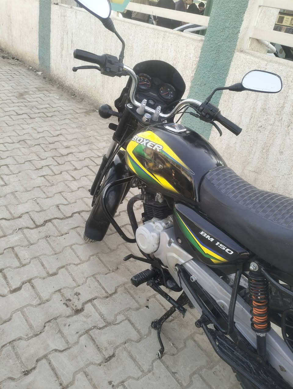 بوكسر 20 مجفت شركة جديد مكينة ناعمة وحلوة اوراق أصولية شرط الترقيم الدراجة نضيفة مال  جناي كاملة من كلشي نكرة كلة شغالة مناقصة كلشي مكفولة من كلشي السعر 875. وبية مجال ***********
