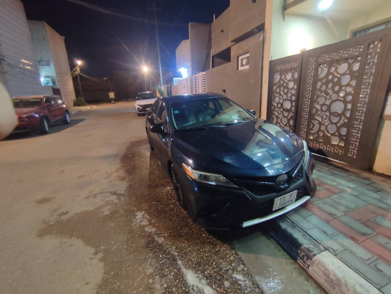 سلام عليكم كامري 20 رقم بغداد باسمي ماشيه 75كم مصبوغه عام  وراد امريكي حادثه بنيد طايرعل كماره بجم عل شركه لسياره خير من الله  لسعر  128بيع او مراوس  مكاني كربلاء 
لرقم: ***********
