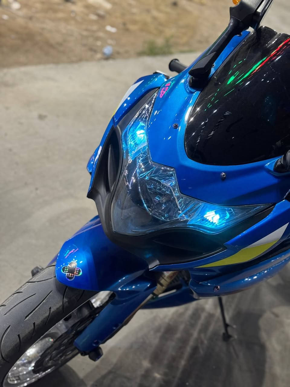 سلام عليكم جكسر 1000موديل14. دراجه جديده  برمجه3مودات مكانهه بغداد الحسينيه ***********
