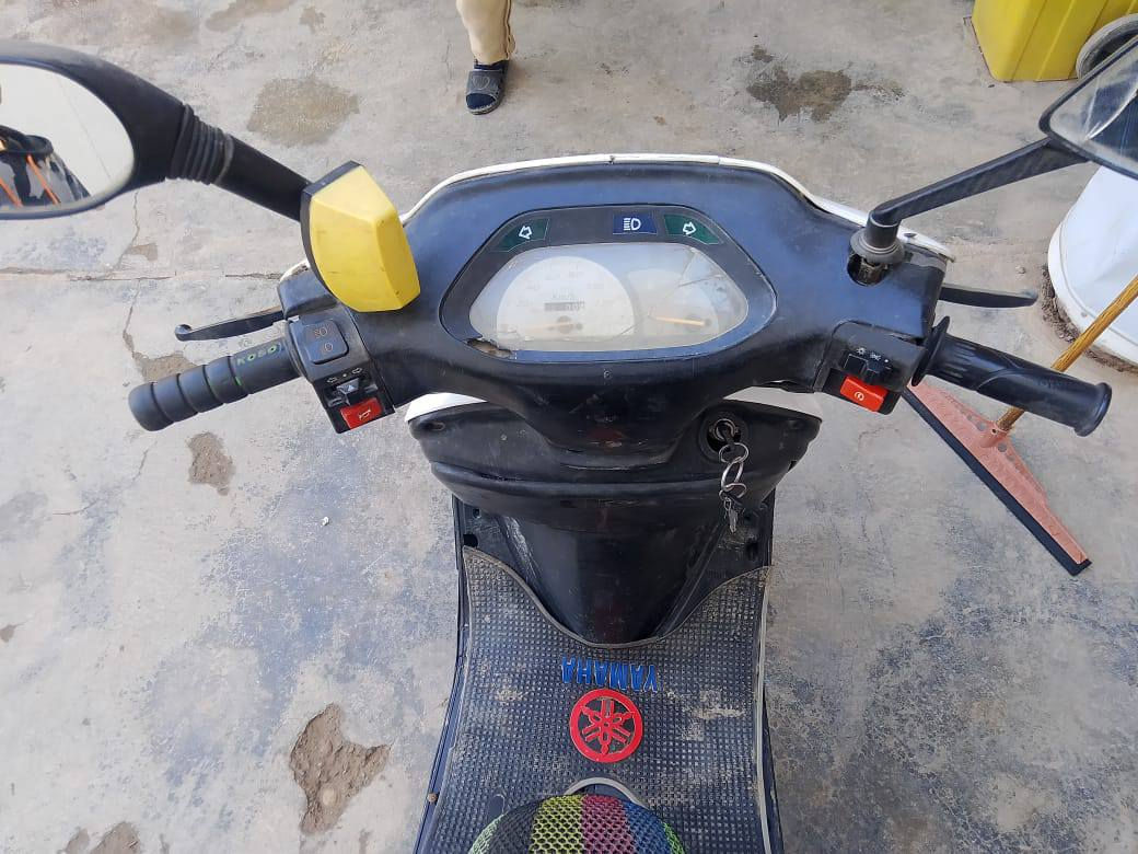 السلام عليكم فراشة للبيع جاهزه نضافة 80٪  مكانها بعقوبة  اتصل وادلل ***********
