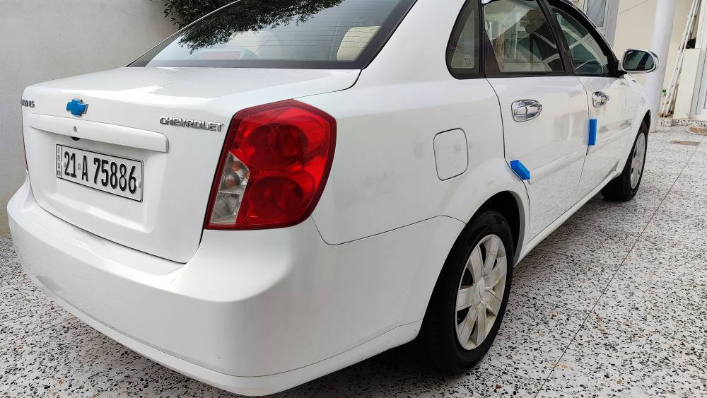 سلام عليكم للبيع سيارة اوبترا
رقم سليمانية  سنويه بسمي موديل 2010 جاهزة تدفئه تبريد تخم تايرات جديد حدادية دواخل نظيفة السيارة بيه صبغ 3  قطع   معروضة 80 وبيه مجال مكان سياره ديالى خانقين 
***********
*********** خناقين, ديالى
