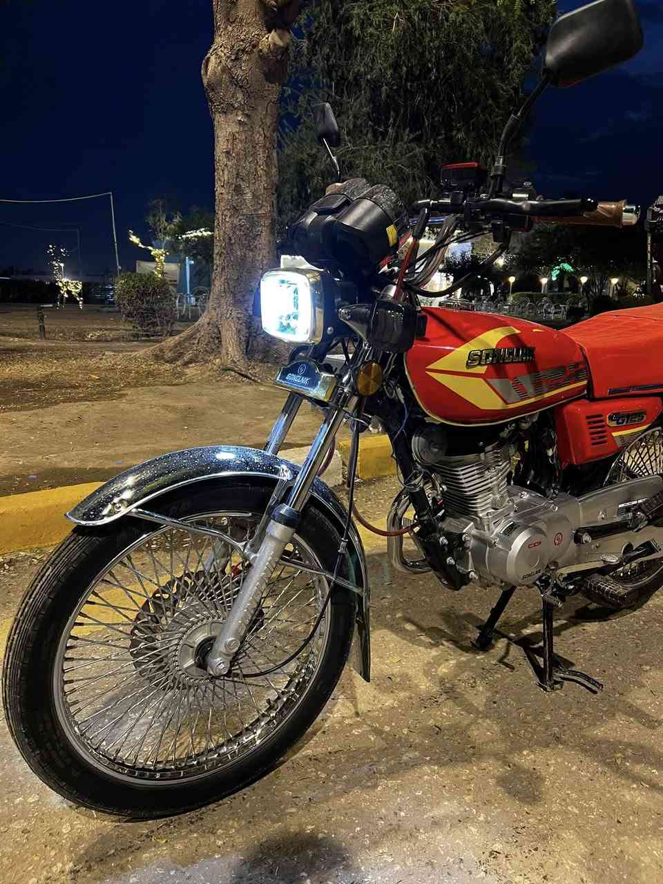 السلام عليكم شباب دراجه تايكر سونك للبيع موديل 2025 شاشه الكترونيه ودراجه جيس صرله شهرين من طالعه من الوكيل اوراق سكنر السعر 750 وبيه مجال قليل حك الجيه مكاني بابل قرب صيطرة الاثار رقمي الهاتف (***********) هذا رقم راعيه اني مكلف بل نشر.
