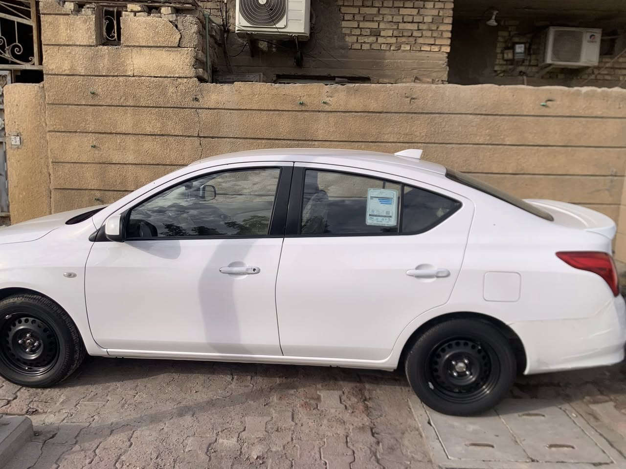 نيسان سني مديل24 كفاله عامه هندي
ماشيه 36 (للمراوس الانتره فورتي )
العنوان البصرة 
رقمي ***********
