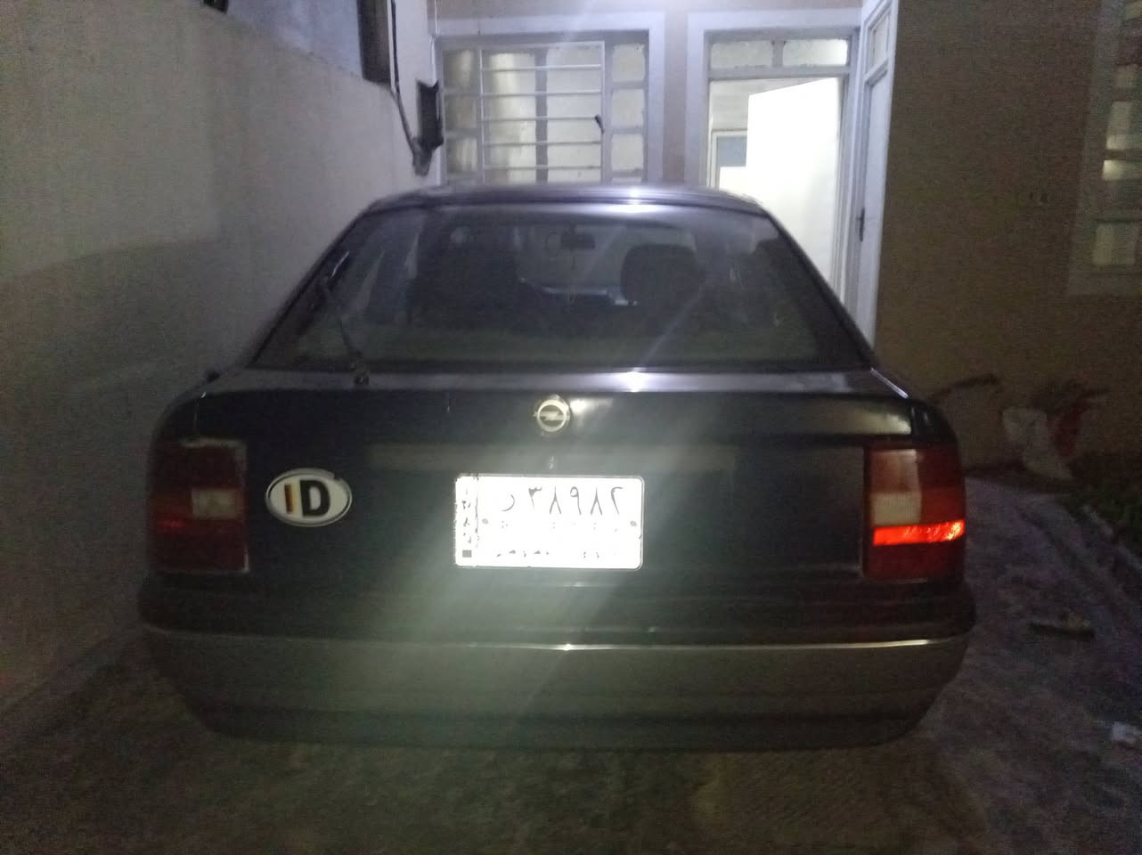 فتكره للبيع موديل 1991حجر16 محرك لصرف ولا نفخ والسياره حلوه ونظيفه الصبغ ملاحظات صغيره   شرط التحويل والرقم نينوى0758532914رقم ***********
