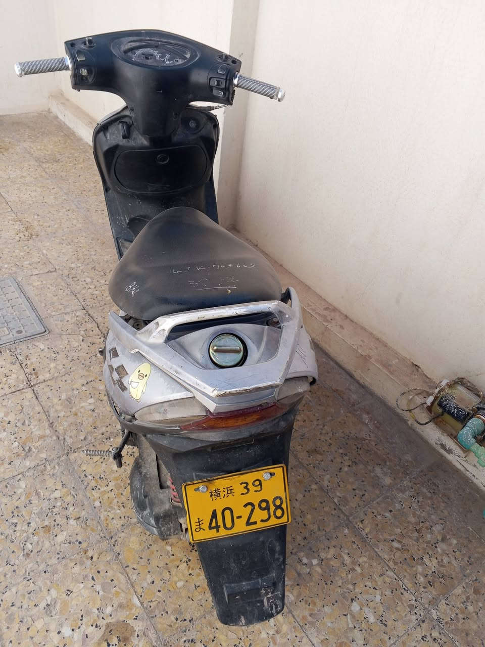 سلام عليكم دراجة ماكس ثعلب نضيفه كلشي مابيها بس صانصه مابيها سلف شغل كهربائياتها شغاله الدراجة تضيف بس صانصه مابيها بسعر مناسب 200 العنوان نجف الاشرف قريه الغدير الفم ***********
