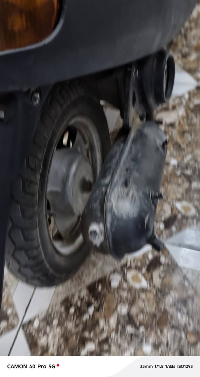 السلام عليكم دراجه بترا للبيع النقص اللي بيها باتري تشتغل سلف عنوان ناصريه مركز ومراوس اراوس قول للبيع***********/300
