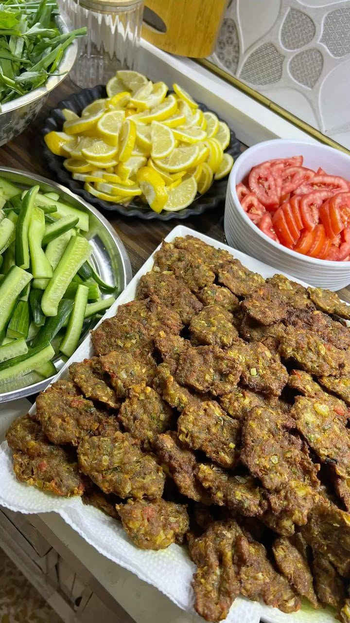 عضم الله اجورنا وأجوركم بمناسبه حلول شهر محرم الحرام مستعدين لتجهيز طلباتكم لتجهيزالمواكب والمجالس الحسينيه حسب الطلب للحجز قبل يوم لتجهيز طلباتكم                        مستمرين بتجهيز اطيب كليجه عراقيه تذوب بالحلك هشه وطعم خرافي بالطحين الصفر والهيل سعر الكيلو ب5 متوفره جميع الحشوات 
تمر الكيلو ب5
حلقوم الكيلو ب 5
سمسم الكيلو ب 5
مبروش الكيلو ب 5
تمر بالجوز الكيلو ب 7
جوز خالص الكيلو ب 10
تجهيز جميع انواع الكبب لحم ذبح تازه من الكصاب الله شاهد 
كبه تمن 25قطعة ب 15
كبه برغل 25قطعة ب 15
بورك لحم 25قطعة ب 15
سمبوسه لحم او دجاج 30قطعة ب 15
خليه نحل متوفره جميع الحشوات 
جبن 
نوتيلا
حلقوم 
كيمر 
سعر الصينيه ب 10الاف
لحم بعجين 20قطعه ب 15
مني بيتزا 20قطعه ب 15
للحجز مراسله الصفحه خاص او على الواتساب  او على الماسنجر 
*********** النجف, العراق
