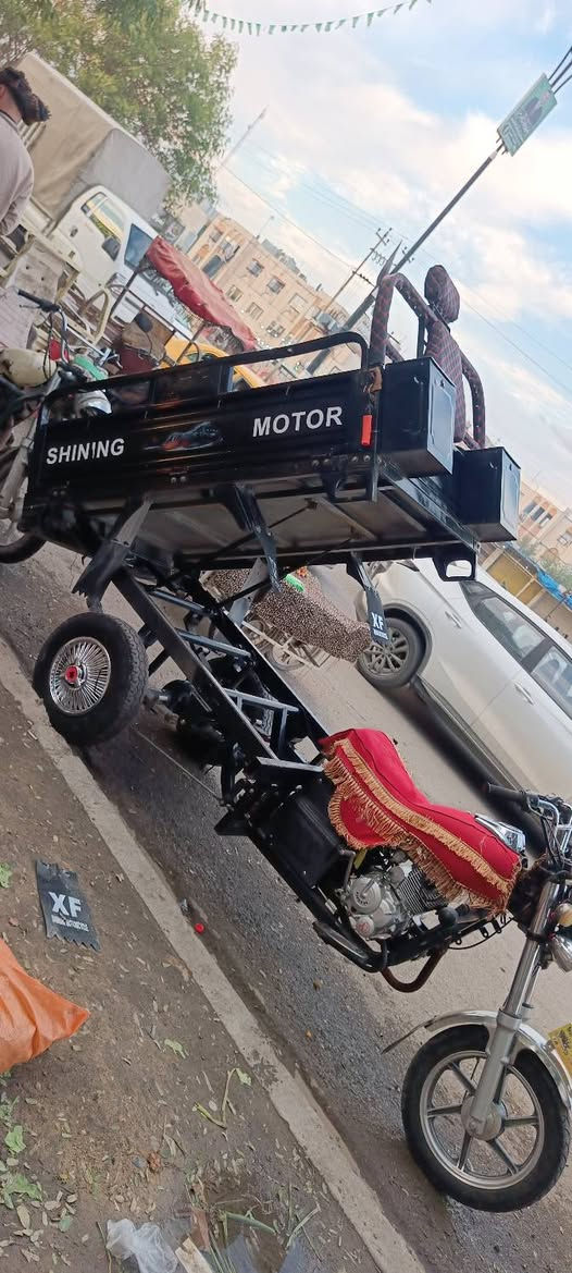 سلام عليكم اخوان ستوتة للبيع موديل 2019 شاخوان فحل عالي قلاب بيها عقد شاخوان وبليتة شرط التحويل ستوته شرط كلة بلادي قطرة صبغ مابيها محرك ركبة شاصي كلة كفالة كهربائيات كلها شغالة تايرات جدد جوبلس شراي اتصل مامتواجد خاص سعرها مليون و650 مكاني كركوك روناكي ***********
