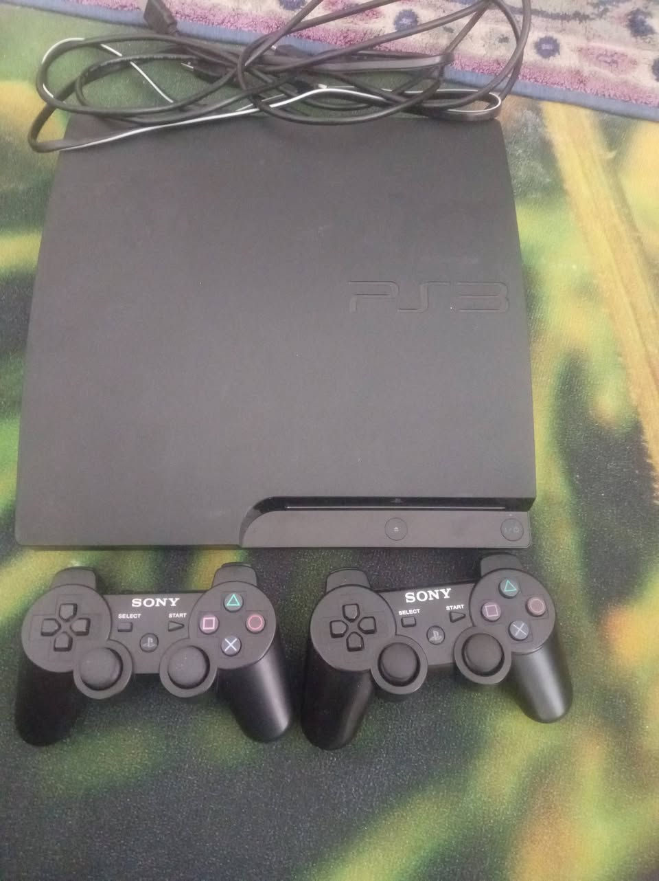 بلي ستيشن 3 مهكر وبيه مكاتب 20لعبه تقريباً وبيه حسابات واخر اصدار 4.92 وسعر مناسب مع المكاتب 150الف بدون المكاتب 130


**إذا كنت صاحب هذا الإعلان وتريد حذفه لأي سبب، رجاءا أرسل رسالة إلى الدعم الفني**