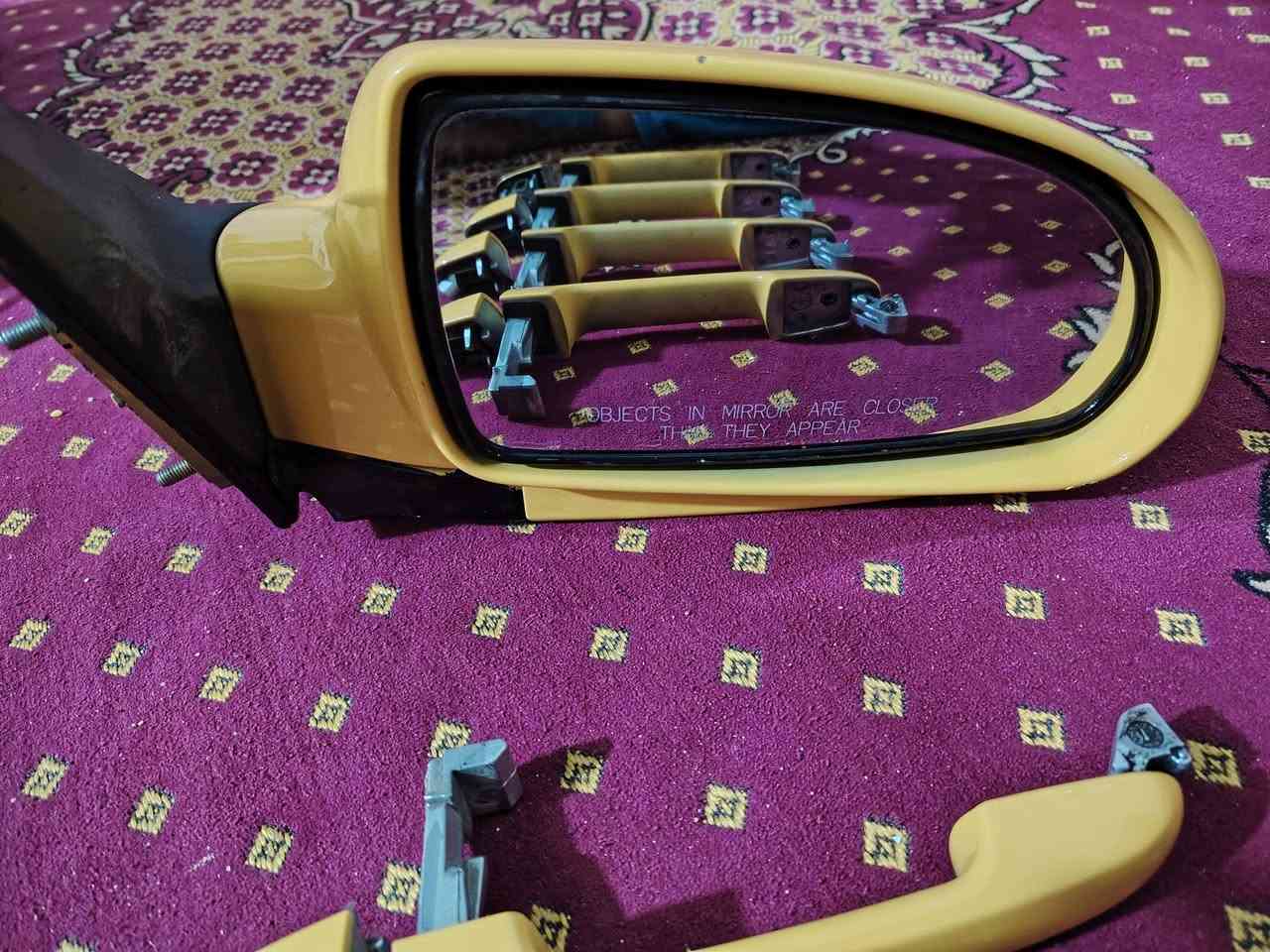 للبيع  تخم يدات وامرايا تك يمنه فقط) (صبغ جديد ) السعر كلهن ٧٠الف بغداد بوب الشام
***********
