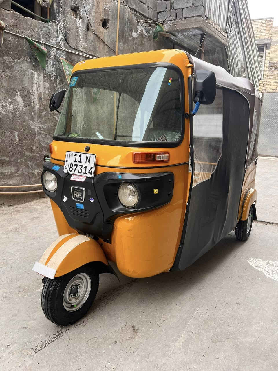 سلام عليكم تكتك للبيع موديل 2021الكماليه شارع الأصفر  رقم الهاتف ***********
