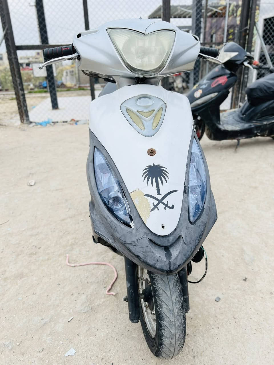 السلام عليكم من رخصت صاحب الكروب كامكو للبيع موديل 11 مبدل بوشه وبستم فقط الشراي يتصل ع رقم ***********
مكااني رفاعي
