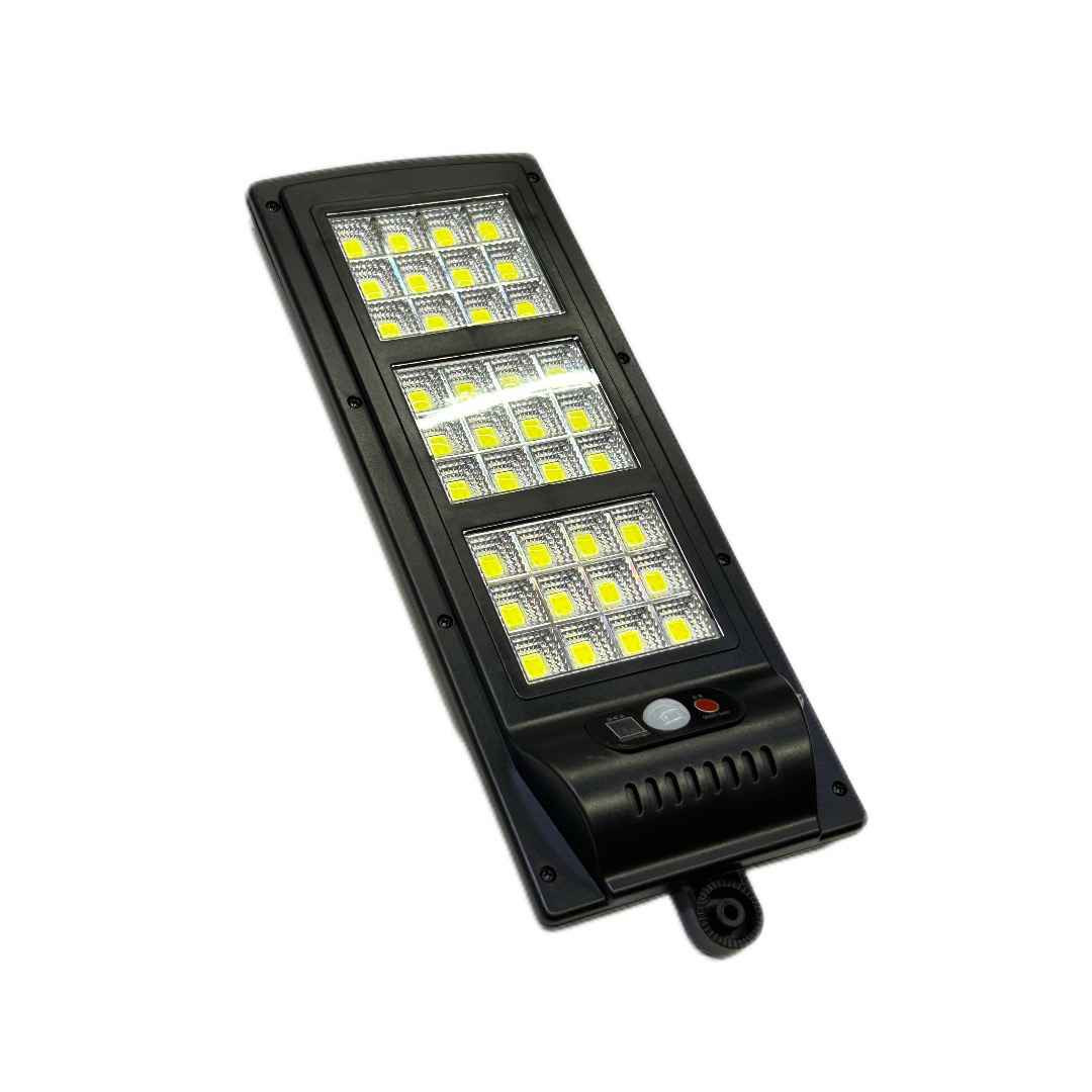 مصباح جداري يعمل بالطاقة الشمسية
 بتقنية الاستشعار الذكي
عمر طويل وتصميم عملي لتوفير الإضاءة الذكية والاقتصادية

 إنارة الممرات، الحدائق، واجهات البيوت والجدران الخارجية
 
 إضاءة تلقائية عند الحركة ليلاً
 
 توفير الأمان والإضاءة في الأماكن المظلمة
 
 خيار مثالي للاستخدام المنزلي والخارجي بدون أسلاك أو كهرباء
 
لوح شمسي: 2.5W بكفاءة 17%
 
بطارية ليثيوم أيون: 3.7V بسعة 1200mAh
 
حساس إضاءة: < 10Lux
 
زاوية استشعار الحركة: 120°، مدى يصل إلى 5 أمتار
 
زمن الإضاءة بعد الاستشعار: 20 ثانية
 
أوضاع التشغيل (3 أوضاع)
 1. الإضاءة تنطفئ بعد مغادرة الأشخاص
 2. تصبح خافتة بعد مغادرة الأشخاص
 3. إضاءة دائمة
 
 تصميم مقاوم للظروف الخارجية بعمر خدمة طويل
 
 تشغيل ذكي: يعمل فقط عند انخفاض الإضاءة المحيطة الرمادي, الأنبار


**إذا كنت صاحب هذا الإعلان وتريد حذفه لأي سبب، رجاءا أرسل رسالة إلى الدعم الفني**