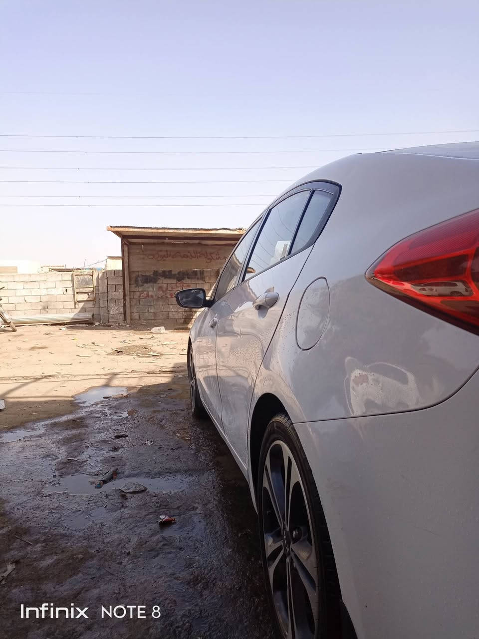 سلام عليكم
سيراتوا شكل ال14.  2013 بيها باردات وصبغ جاملغ امام ايسر بي طخه اتصلحت على گدها وبقيه ملاون ابيع قطعه 
رقم انگليزي راعيها بلنجف وبيها وكاله بسمي ماشيه 189الف حقيقي مكانها كوفه ، ابيعك سونار وين ميعجبك گير مكينه كفاله من الفتح والصوت والبخار 
*********** السعر 117وبيها مجال
