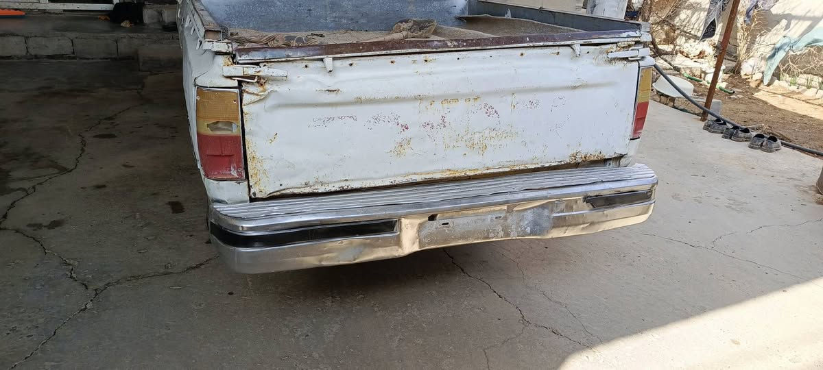 فرۆشتنی خێرا ..
تیۆتامۆدێل 1990   مەکینە گێڕ اکسل شانصی بێعەیب 6گێڕ نرخ.11
0750 145 01 64
0776 680 69 60 شمشمل, السليمانية
