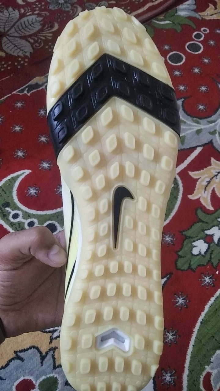 ايـر زوم الاصلي شرط الفحص امام المندوب توصيل مجاني لجميع المحافظات السعر 35فقط


**إذا كنت صاحب هذا الإعلان وتريد حذفه لأي سبب، رجاءا أرسل رسالة إلى الدعم الفني**