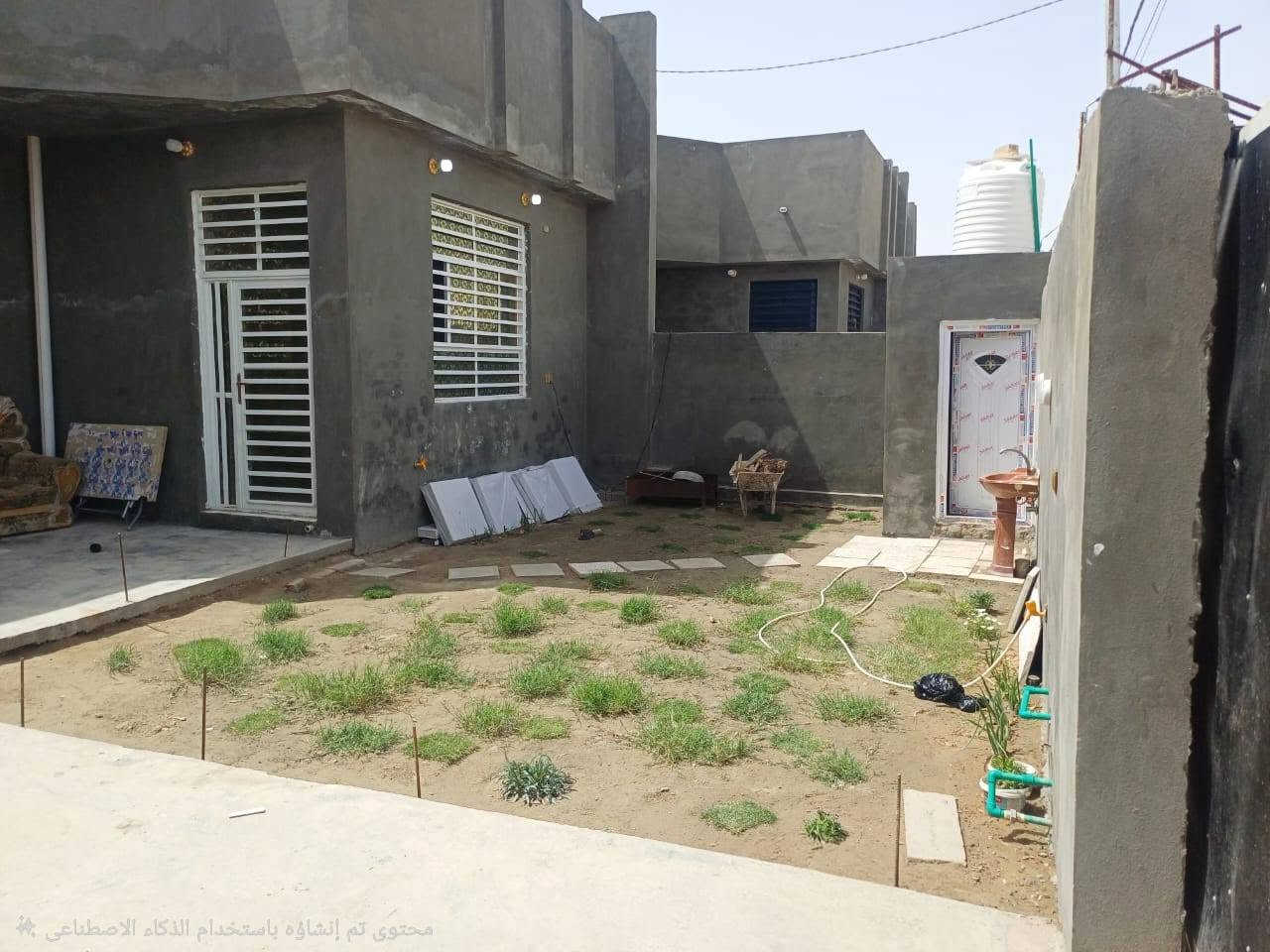 بيت للبيع مساحتة 150متر عنوان بغداد مدينة الصدر السعر 85مليون والشراي بي مجال رقم الهاتف *********** وتساب موجود
