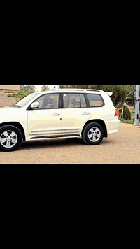 للبيع تيوته لاندكروز 2013 بريم فول مواصفات [6] سلندر مابيها اي نقص سيا...