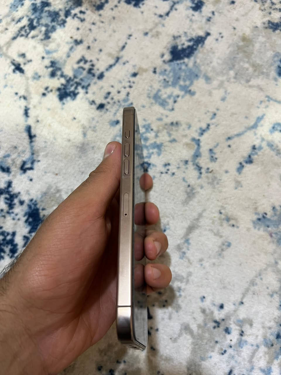 ايفون ١٦ برو ماكس بطارية ١٠٠ عدد الدورات ٧٨ جديد بعدة بالضمان واخو الجديد ما استعمله كلش قليل ذاكرة ٢٥٦ شرق اوسط السعر ١٥٠٠ مليون ونص اذا جنت مهتم للسعر راسل واذا ما مهتم لا تكسر بالسعر  العنوان البصرة قضاء القرنه رقم الهاتف ***********
