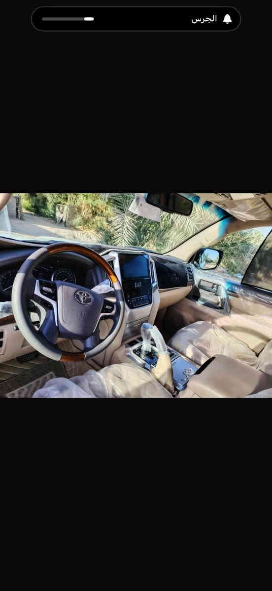 لاندكروز ٢٠١٤محدث 2021 جاهزة للأخير رقم بغداد تحديث داخل وخارج مكانها نجف  السعر 330ورقه وبيها مجال ومصبوغه عام  للتحديث ***********
