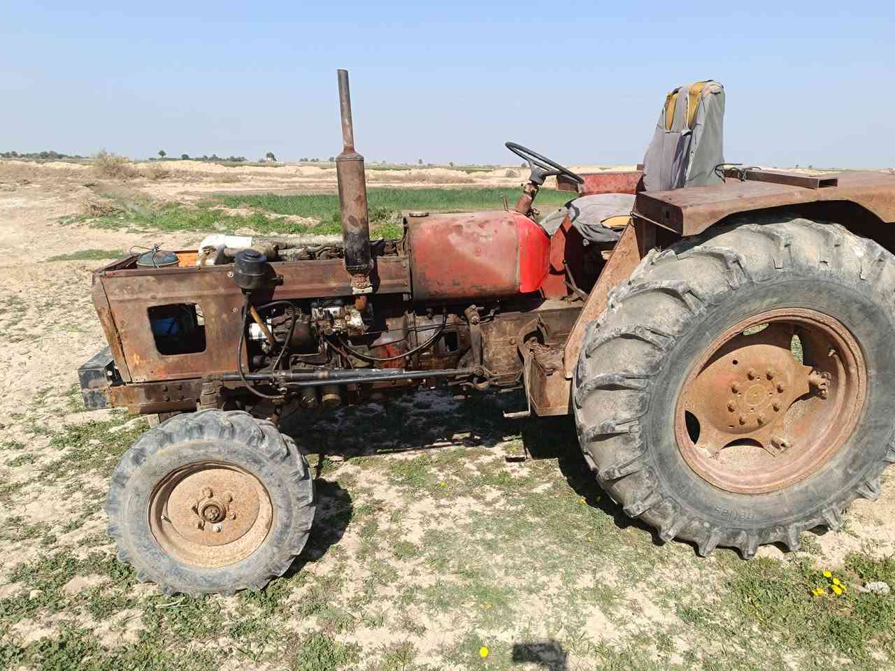 سلام عليكم  عنتر للبيع شغالة نگره سلف السعر 2ونص وبيه مجال
العنوان ذي قار قضاء الفجر ***********/***********
