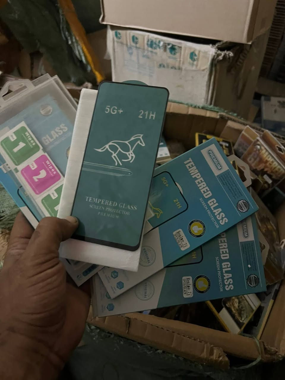 تجار الموبايل وأصحاب المحلات 🔔
وصلت كميات من لواصق الموبايل الزيتي (أصلي)
موديلات حديثة وأكثر من 100 نوع متوفر
البيع جملة فقط
أقل طلب 30 باكيت
الباكيت يحتوي 10 قطع
سعر الباكيت 2500 دينار (القطعة 250 دينار)
سعر مناسب لإعادة البيع وربح مضمون
تجهيز فوري وكميات متوفرة
للاستفسار وطلب الموديلات راسل الصفحة خاص


**إذا كنت صاحب هذا الإعلان وتريد حذفه لأي سبب، رجاءا أرسل رسالة إلى الدعم الفني**