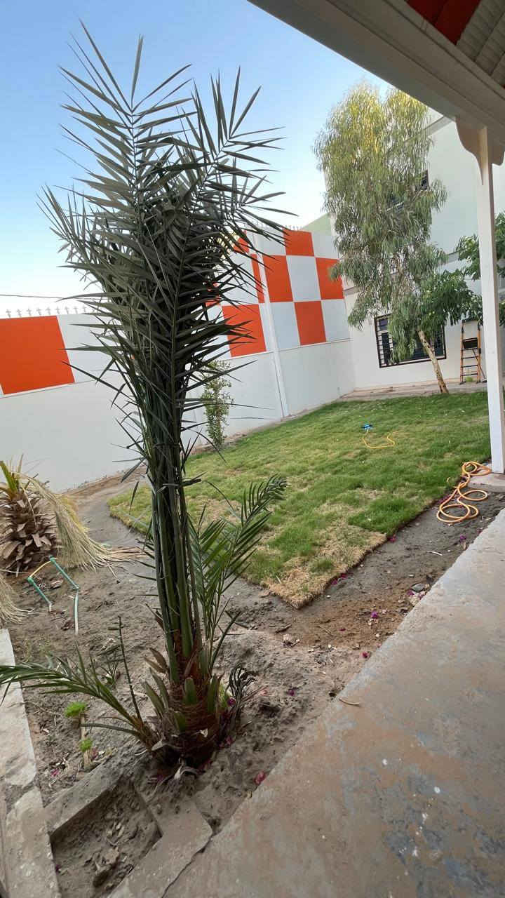 للبيع بيت حديث ٢٥٠ متر بقرية الغدير طابقين ٤ غرف نوم واستقبال وصحيات فوك وجوة وكراج سيارة مع حديقة البيت احلى من الصور السعر ٢٨٨ ملاحظة البيت جاهز للتسليم الفوري إن شاء الله للجادين بالشراء فقط الاتصال على *********** ابو علي مكتب وشركة حسنين شربة
رابط الكروب الخاص بنا فقط 👇♥️👇♥️👇♥️

https://www.facebook.com/share/g/1BSrs84xx4/
