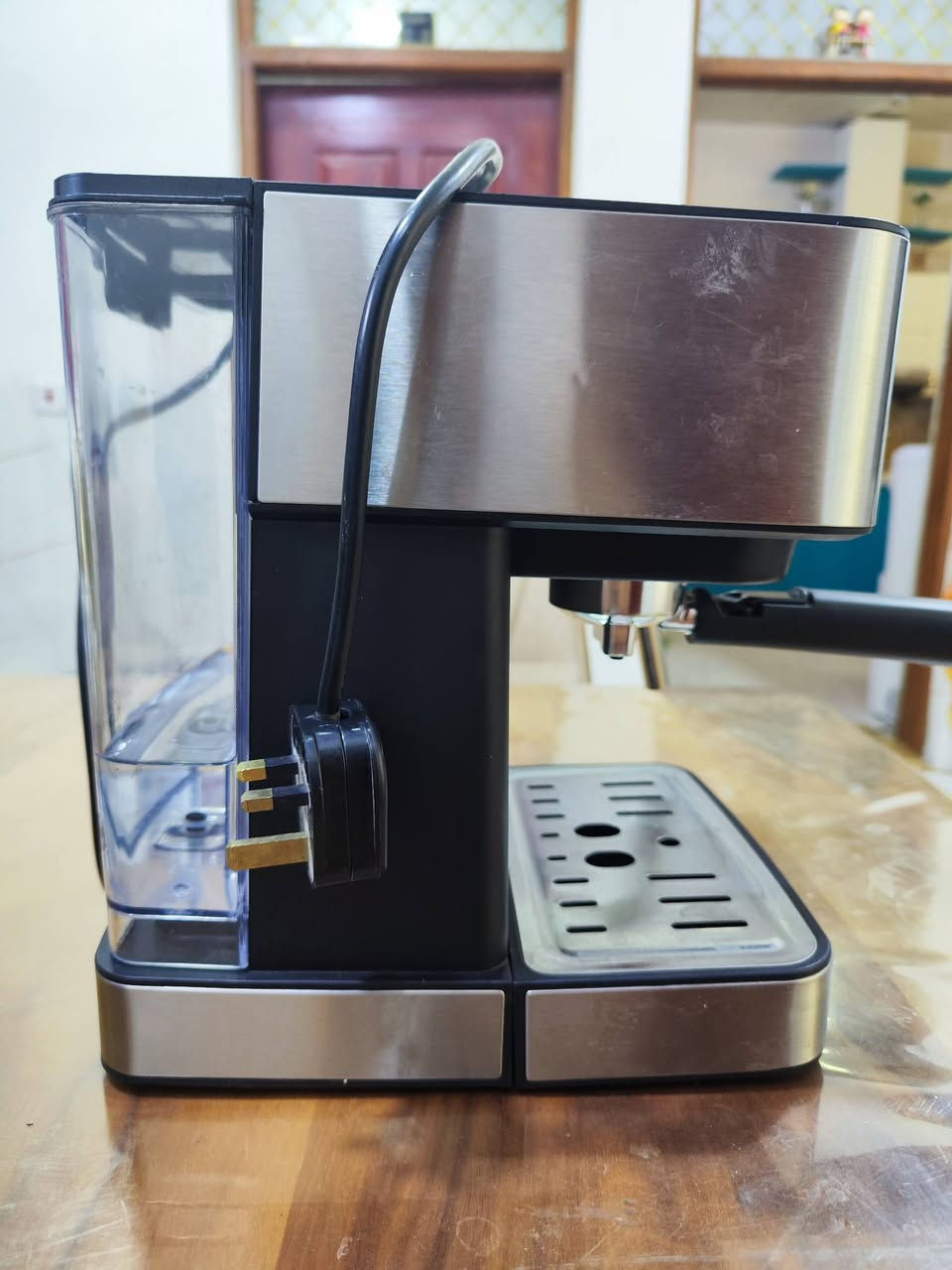 بالة خليجي مستعمل
شغال ١٠٠ بالميه
السعر ٥٠ الف
استخلاص مع تبخير


**إذا كنت صاحب هذا الإعلان وتريد حذفه لأي سبب، رجاءا أرسل رسالة إلى الدعم الفني**