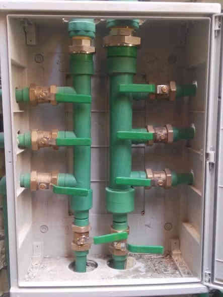 مستعدون تأسيس انابيب الماء والمجاري *********** ***********
