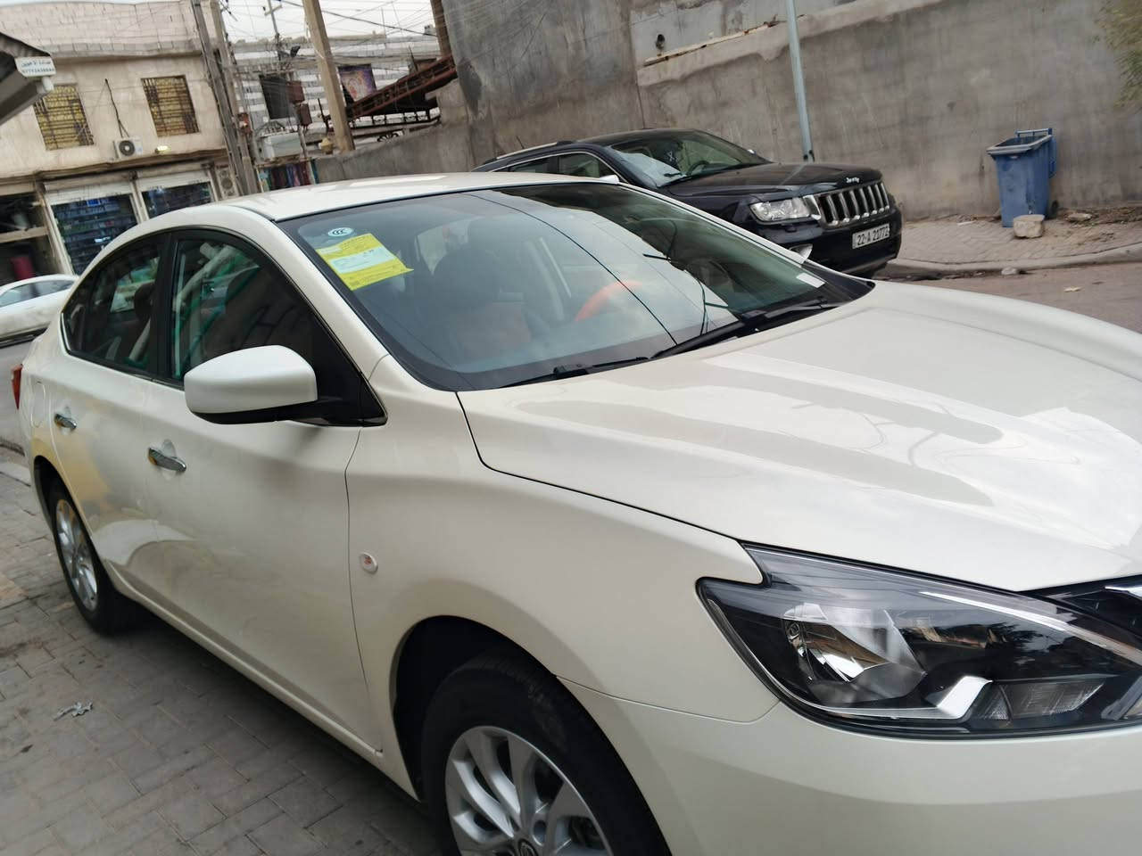 نيسان سنترا ٢٥كفاله من الزلغ ماشيه الفين تحكم ستيرن شاشه داخل احمر دوشمة ارظيه السياره كارتون سنترا موسيلفي السعر١٢٩اتصال وانا خادم ***********
